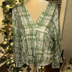 NEW Vince Tie-Dye Long-Sleeve Silk Blouse in Pistachio Green Sz S